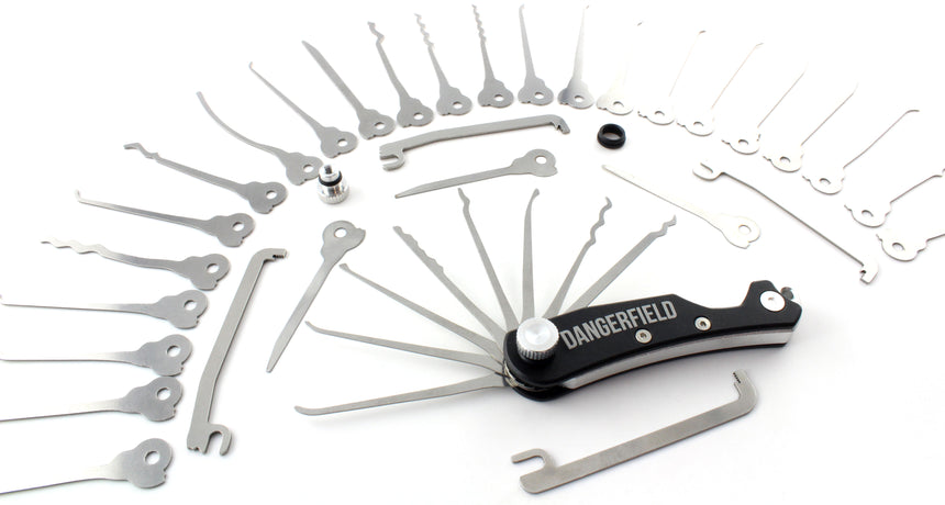 Dangerfield Skeleton Multitool + 30-teiliges Erweiterungsset